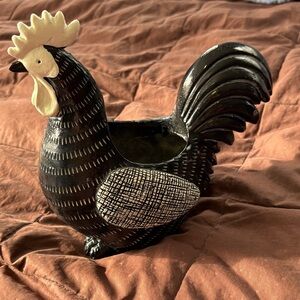 Unk Black and White Rooster Figurine/ planter